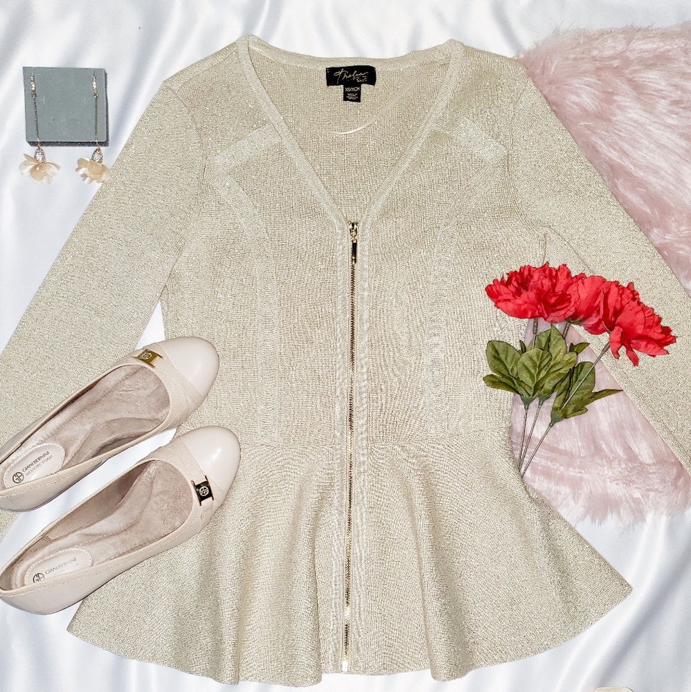 Light beige/gold Peplum sweater top